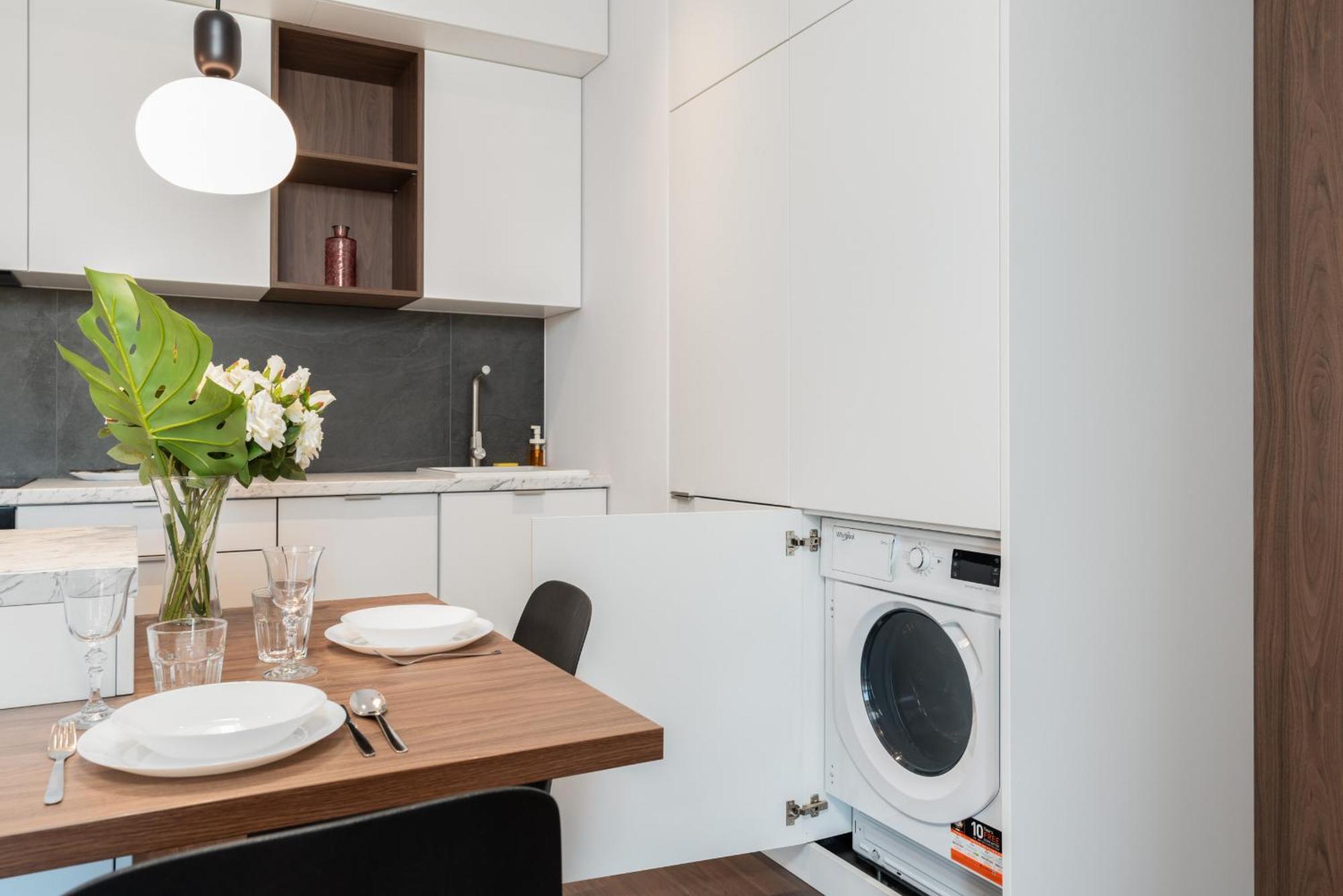 Stylish & Comfy Garbary Apartments With Parking By Noclegi Renters Poznań Extérieur photo