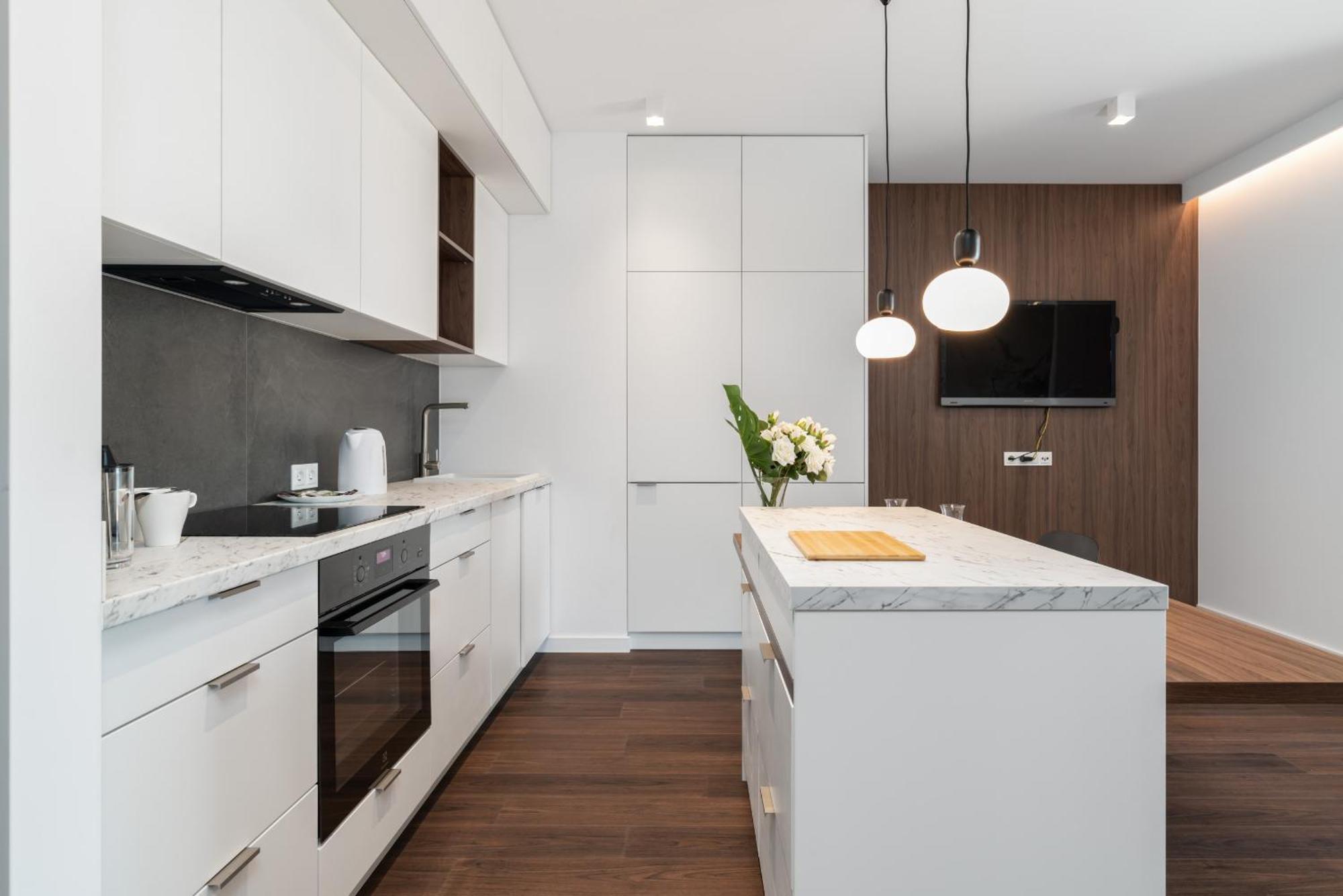 Stylish & Comfy Garbary Apartments With Parking By Noclegi Renters Poznań Extérieur photo