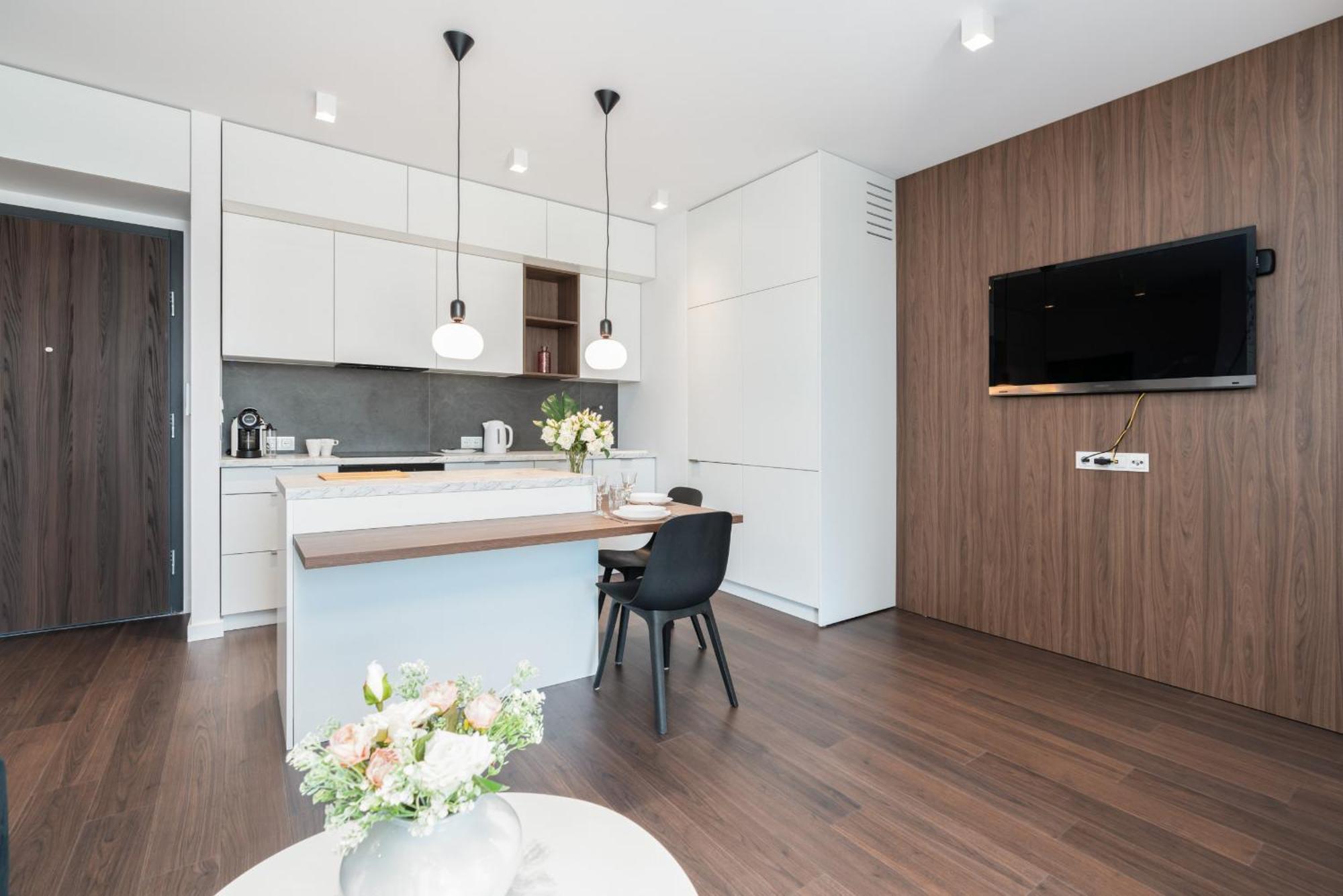 Stylish & Comfy Garbary Apartments With Parking By Noclegi Renters Poznań Extérieur photo