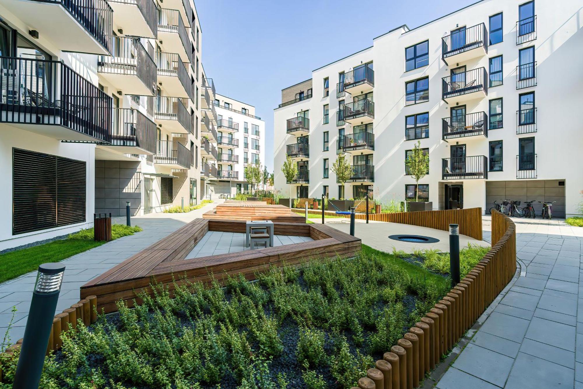 Stylish & Comfy Garbary Apartments With Parking By Noclegi Renters Poznań Extérieur photo